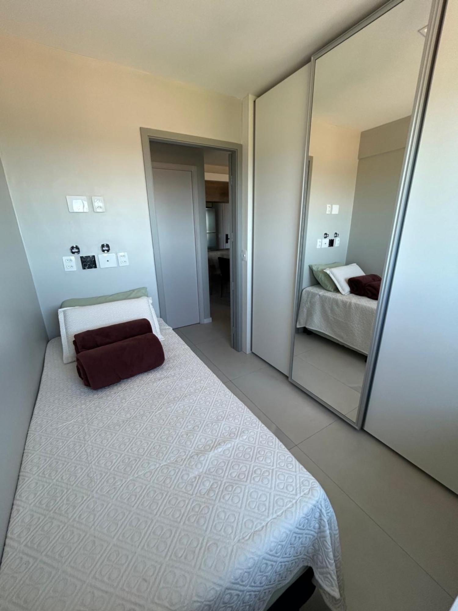 Apartment Meu Aconchego Em - 2qts Com Ar E 1 Vaga De Garagem